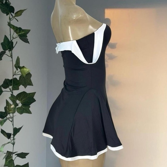 Black & White Mini Dress - Picture 3 of 4